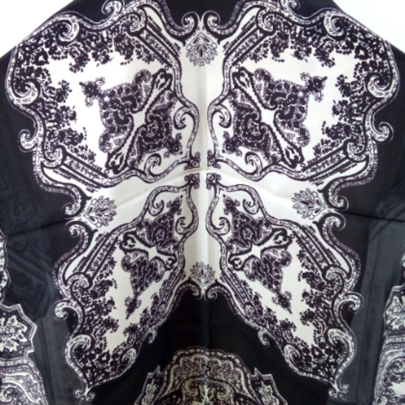 Vintage Paisley Bandanna Square Black White Neck Scarf - Picture 6 of 9